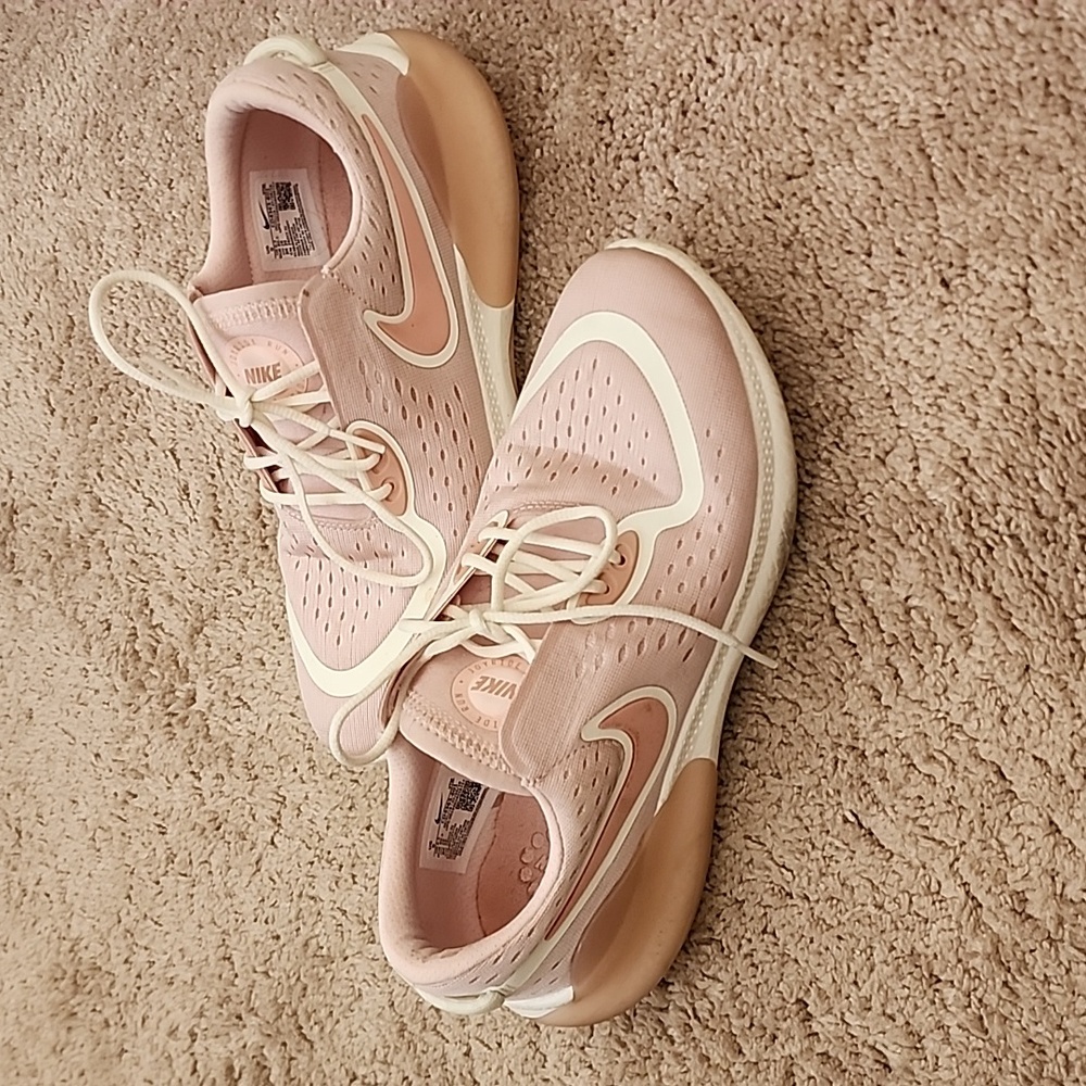 Nike Joyride Run